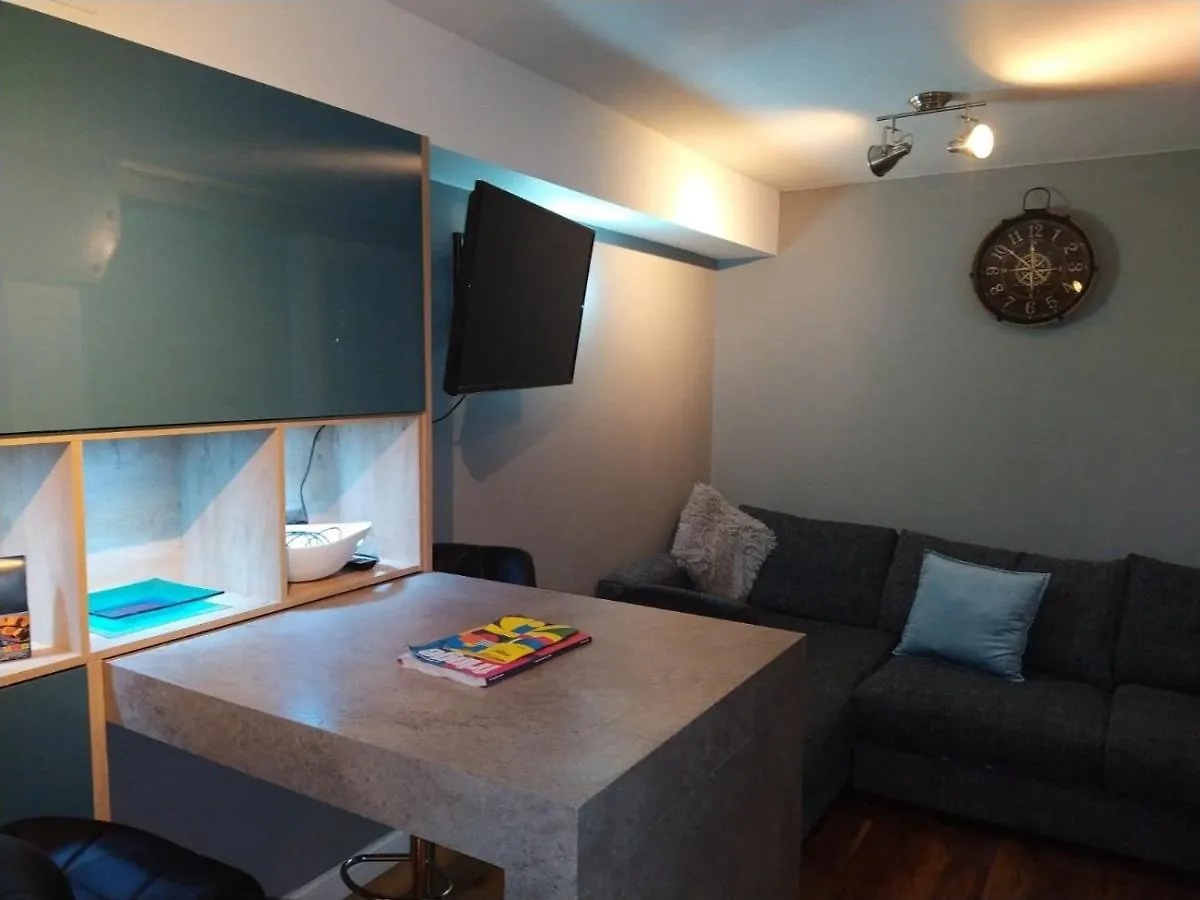 Apartment Lovely 2 Bedroom B-Listed Converted Whisky Bond Edinburgh