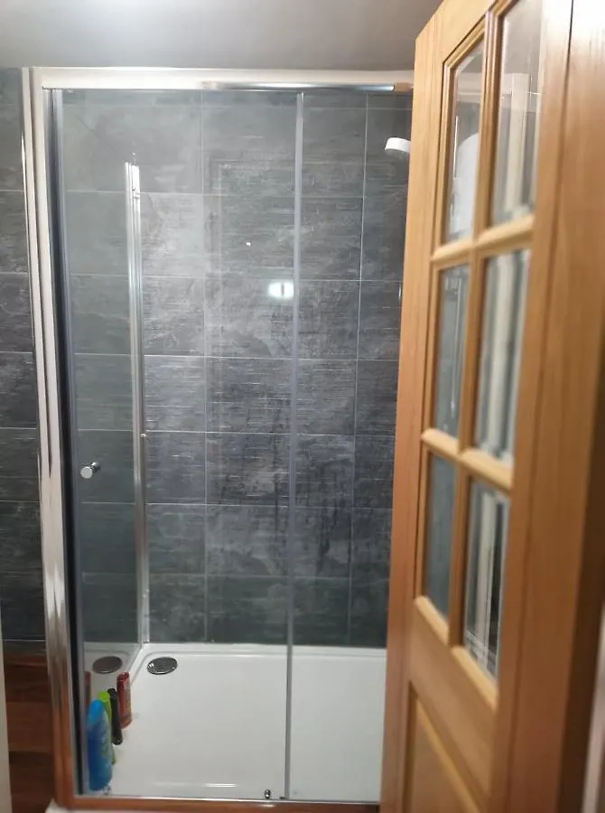 Apartment Lovely 2 Bedroom B-Listed Converted Whisky Bond Edinburgh United Kingdom
